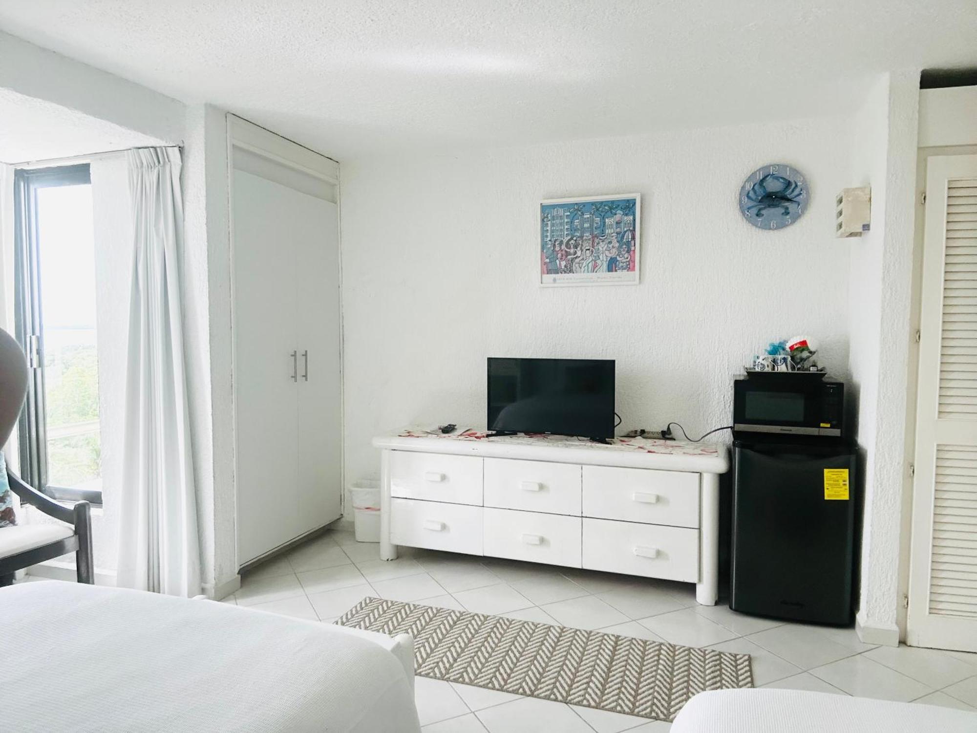 Solymar Beach Condos Cancun Room photo